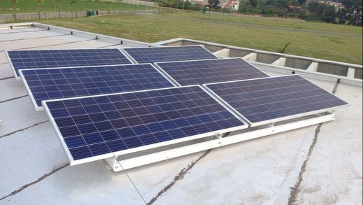 Painéis TaleSun e micro inversores em telhado no alphaville nova esplanada