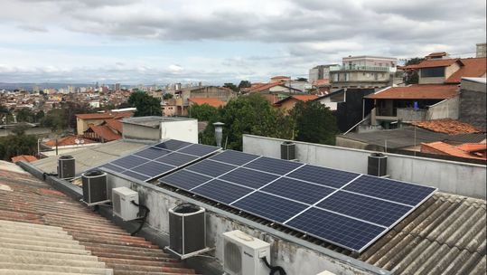 Instalação Energia Solar com Painéis Canadian Solar em Campinas